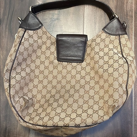 GUCCI satchel purse - Picture 3 of 8